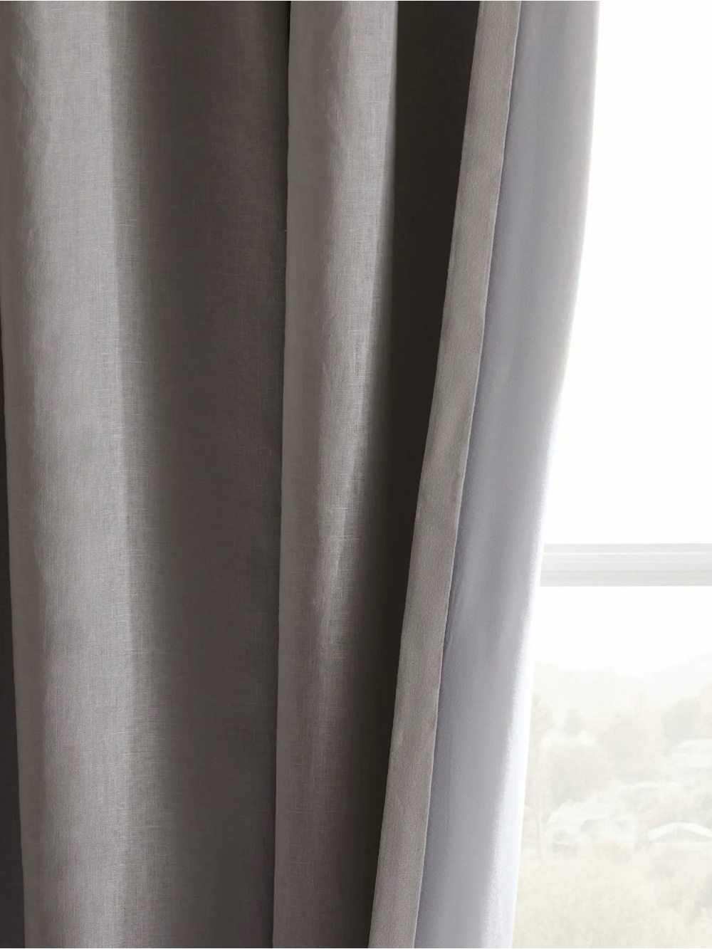 Ivory European Linen True Blackout Curtain 48x120 Retail $122 Per Panel - Picture 3 of 4
